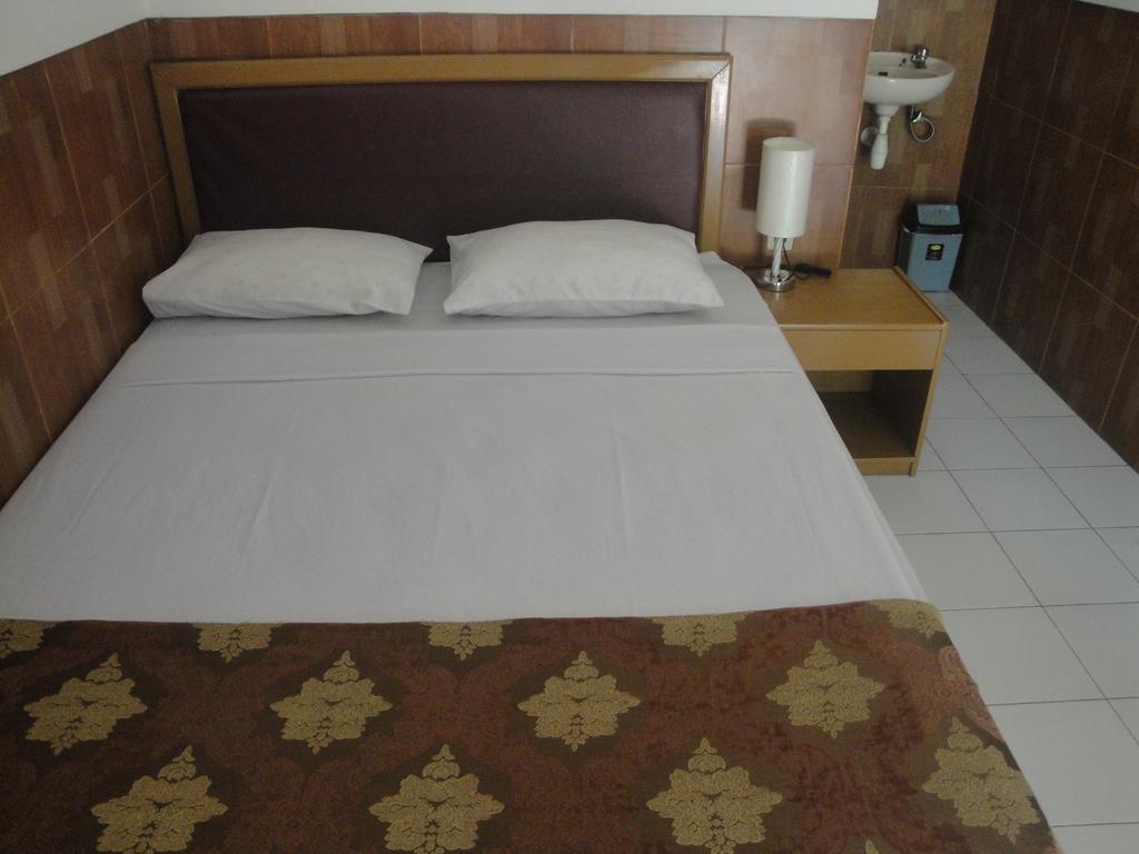 Hotel Ratih Mataram Ruang foto
